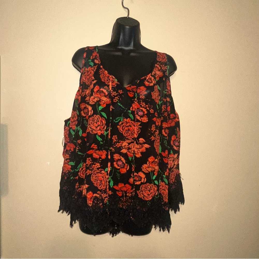 Cold shoulder rose print blouse